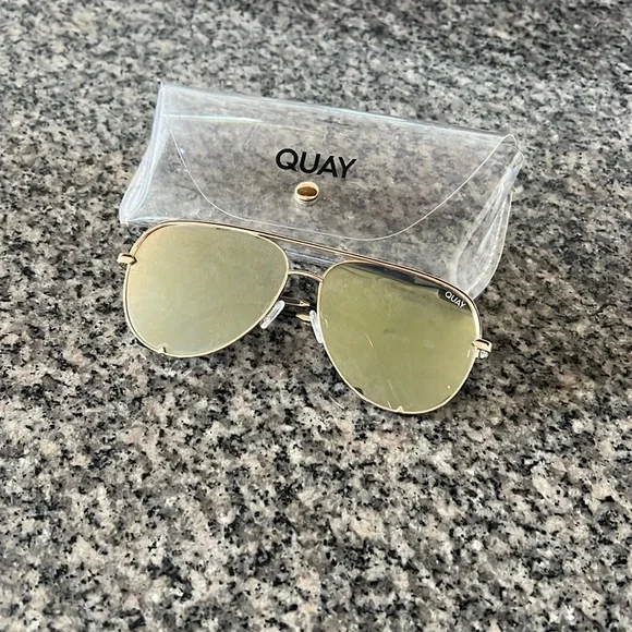 Quay Australia | Accessories | Quay Australia Gold Frame 